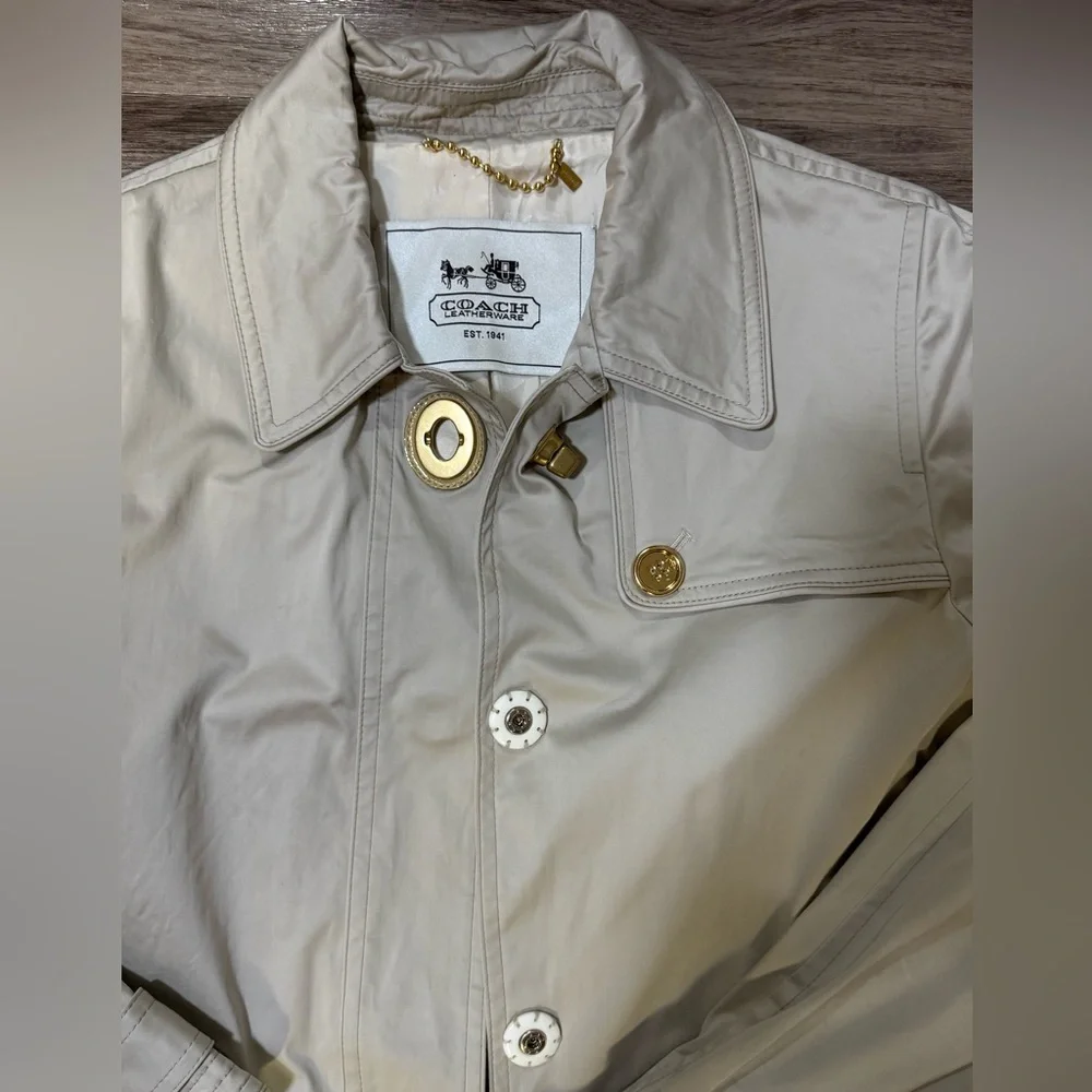 Coach Beige Trench Coat Gold Hardware Signature Lining size M